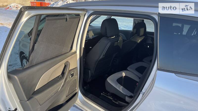 Citroen Grand C4 Picasso INTENSIVE